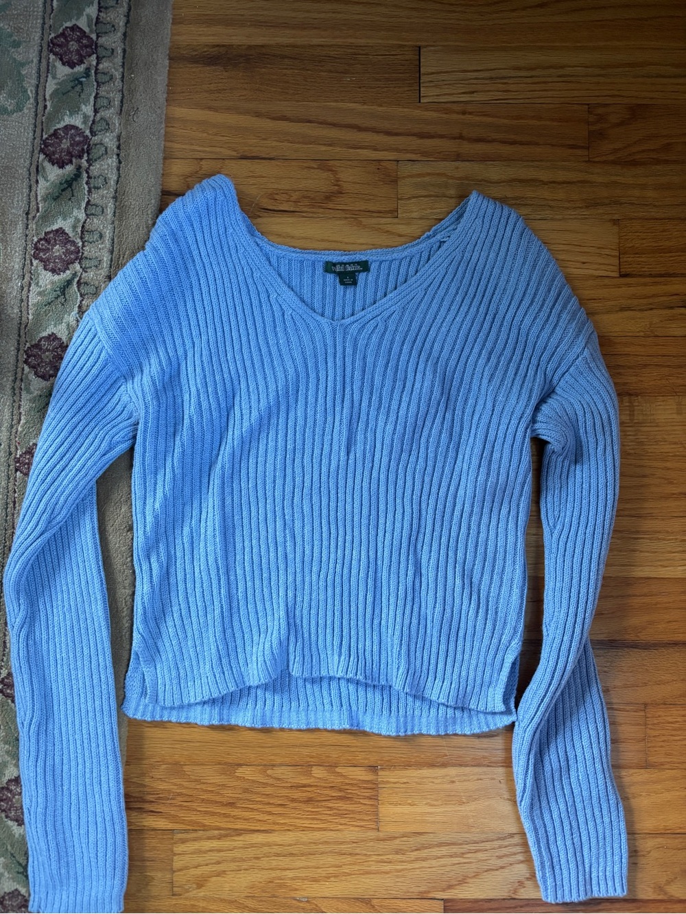 Wild Fable Perrywinkle Ribbed V-Neck Sweater Size S
